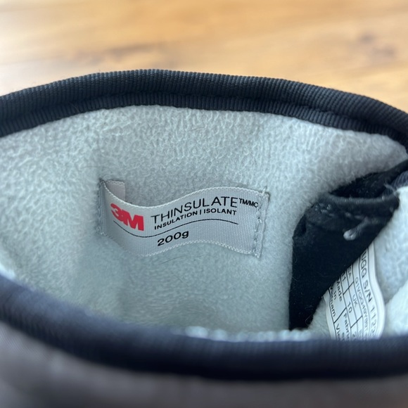 UGG Kids Boy Tory Winter Boot - Picture 5 of 5